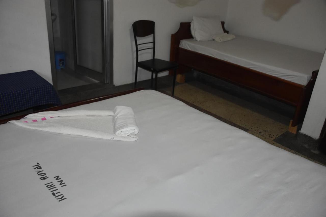 Kituri Royal Annex Bed & Breakfast Darüsselam Dış mekan fotoğraf